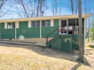 11497 Stirrup Ln, Lusby, MD 20657