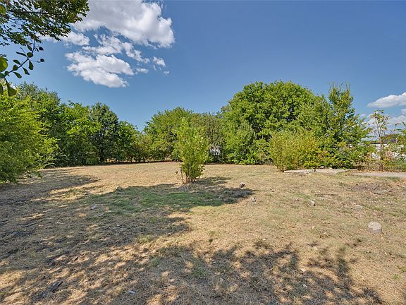 4th image of 609 Gatewood Rd
