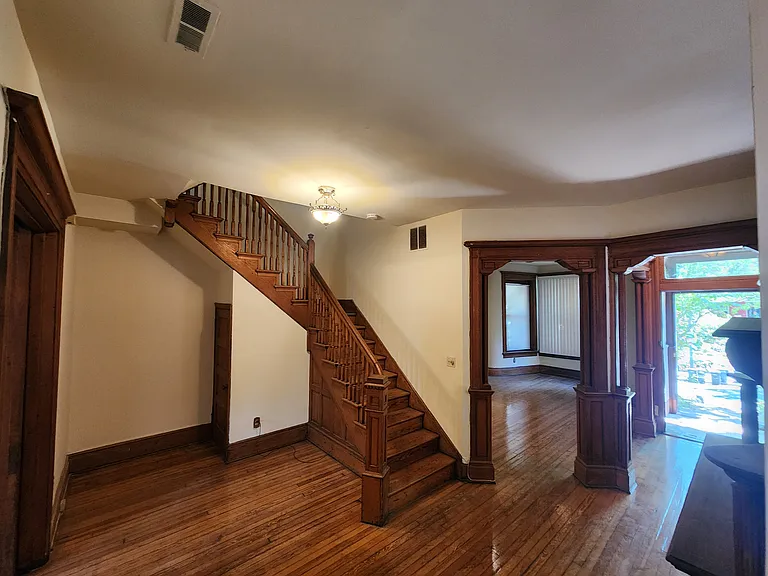1225 Euclid St NW — Photo 6