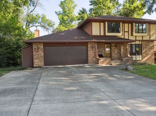 2905 Watrous Ave, Des Moines, IA 50321