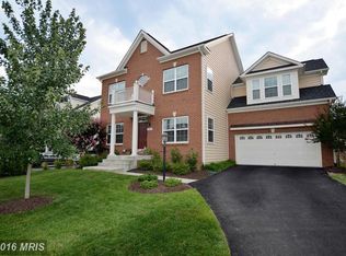 21945 Panmure Ct, Ashburn, VA 20148