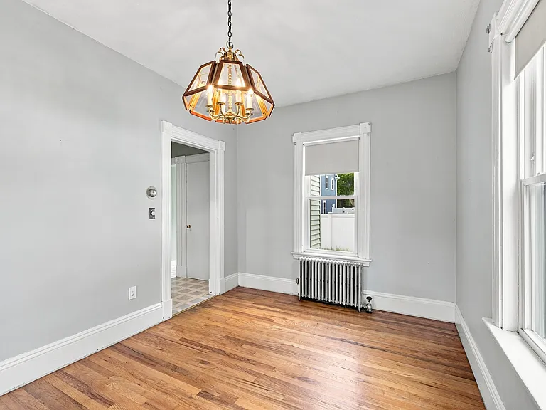 16 Lochwan St #16 — Photo 4