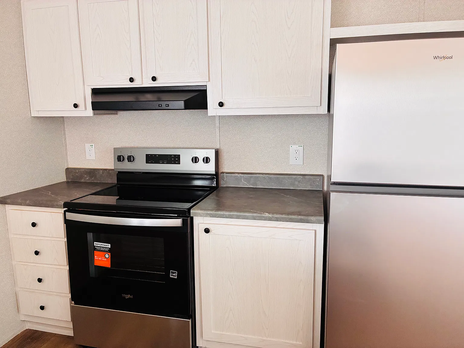 2 bed, 1456 sqft, $1,225 — Photo 3