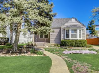 2325 S 11th Ave, Broadview, IL 60155