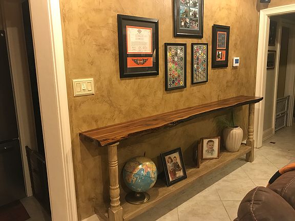 Built in live edge console i