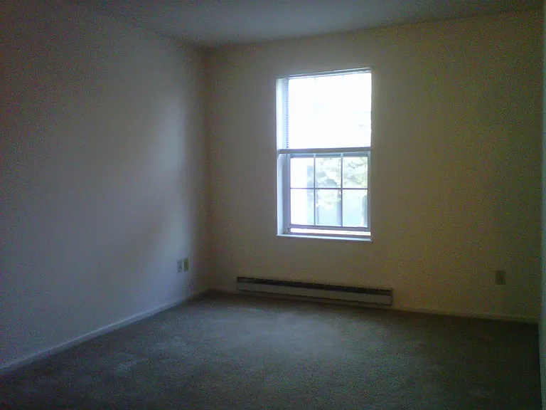 3545 Marietta Ave #V — Photo 12