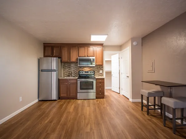 3777 E 2nd St #5, Tucson, AZ 85716