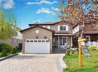 24 Charlton Cres, Ajax, ON L1S 4B8