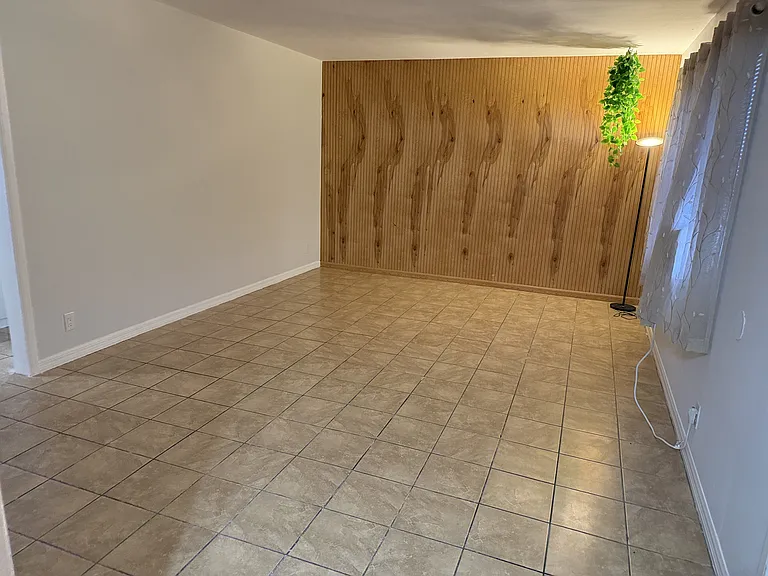 1873 Patricia Ave — Photo 8
