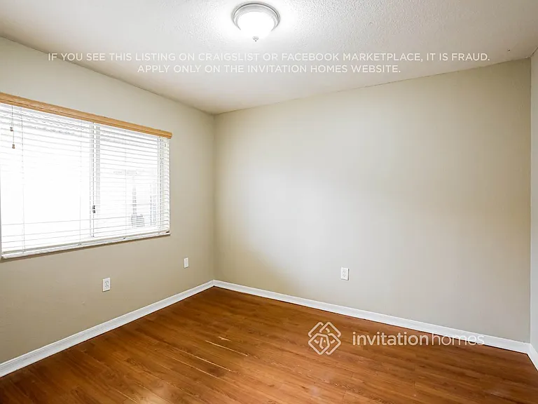 16887 Crestview Ln — Photo 13