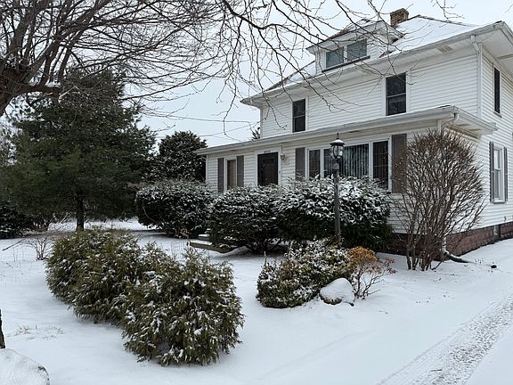 2nd image of 6S151 Old Eola Rd