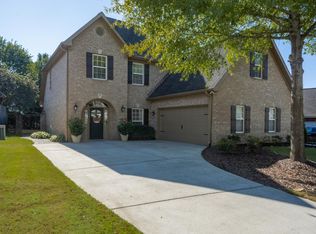 5986 Lake Cyrus Dr, Hoover, AL 35244