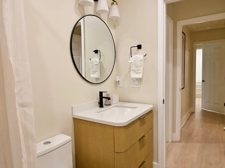 4251 Lower Roswell Rd — Photo 10