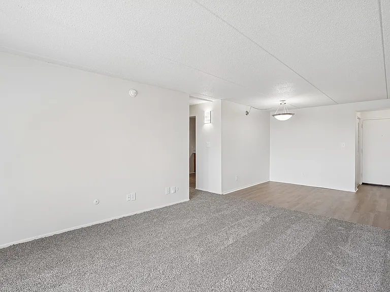 The Heights of Southfield Apartments — Photo 47