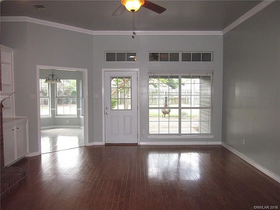 4th image of 6008 Rosemead Cir