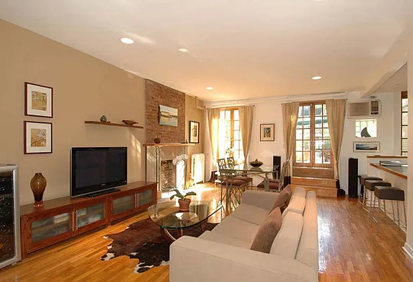 Sold by Brown Harris Stevens | media 15