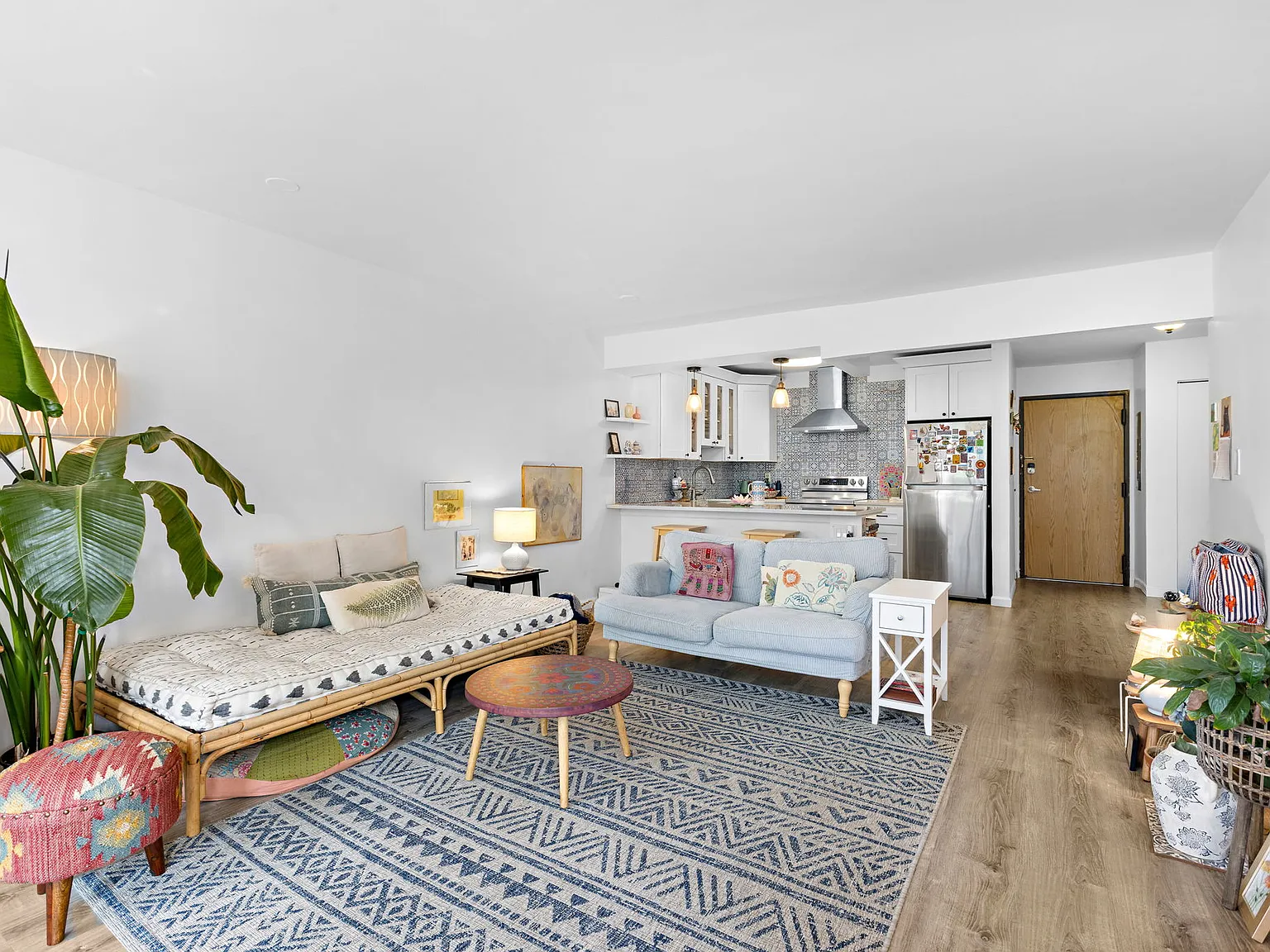 1 bed, 830 sqft, $3,700 — Photo 4