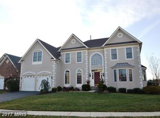43213 Valiant Dr, Chantilly, VA 20152