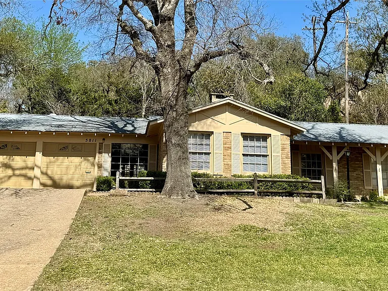 5811 Highland Hills Dr — Photo 1