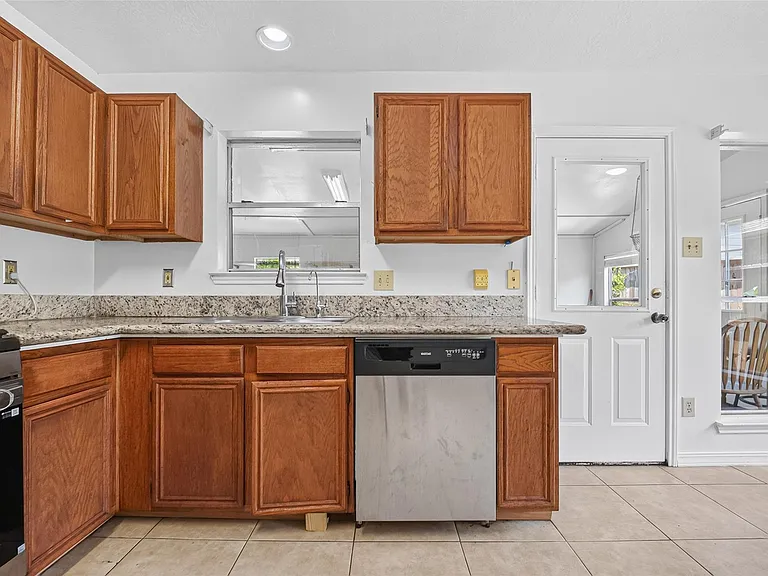 6510 Grand Haven Dr — Photo 16