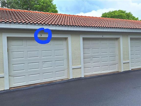 3rd image of 4645 Saint Croix LN #1324