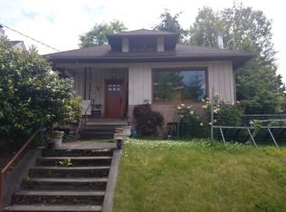 3011 NW 70th St, Seattle, WA 98117