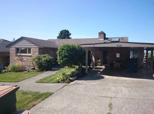 9021 39th Ave SW, Seattle, WA 98136