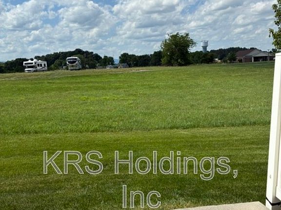 2nd image of 303 Joyce Dr
