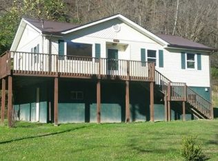 128 Rivermill Road, Freeburn, KY 41528