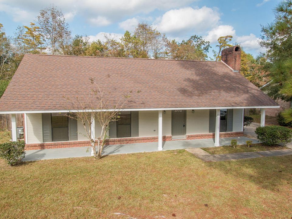 1st image of 15190 Parkwood Dr N