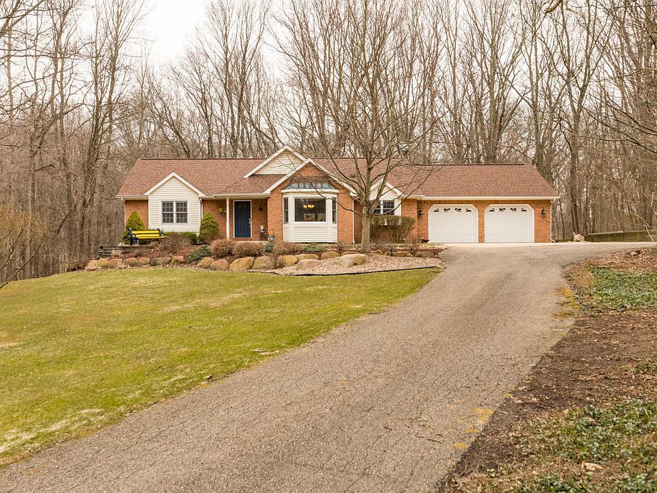 1st image of 4457 Pine Knoll Ave