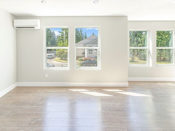 5th image of 4779 100th St NE #108