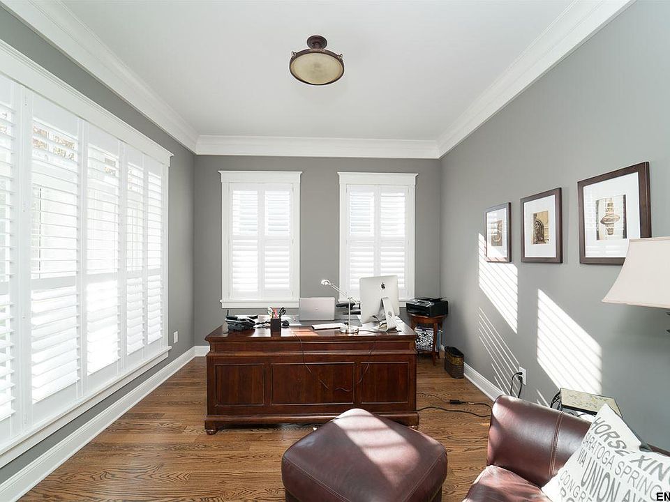 9 Oakridge Blvd, Saratoga Springs, NY 12866 Zillow