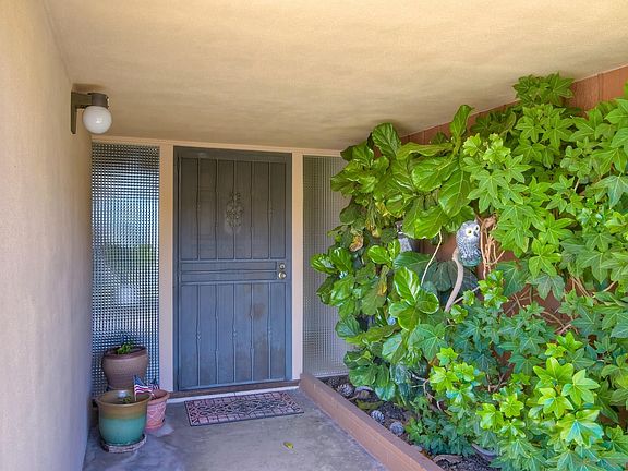 3rd image of 1225 Hacienda Dr
