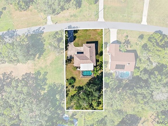3rd image of 11784 W Timberlane Dr