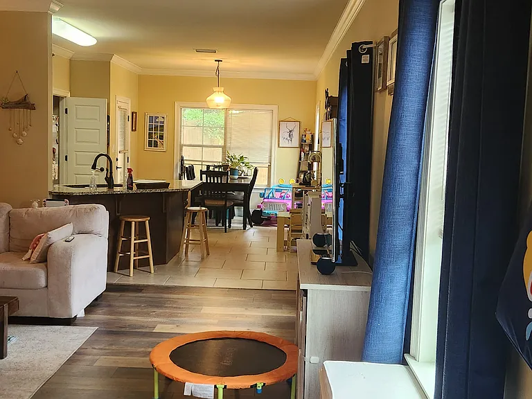 858 Linlen Ave — Photo 14