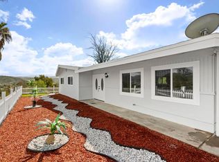 12882 Castle Court Dr, Lakeside, CA 92040