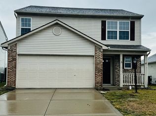 5318 Cliff Ridge Dr, Indianapolis, IN 46217