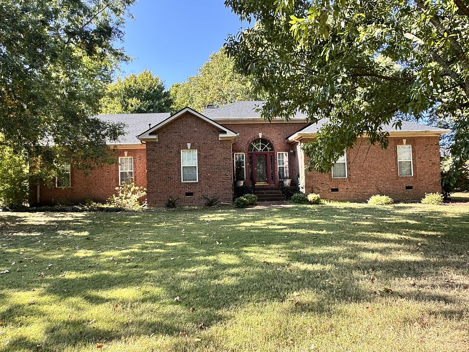 1st image of 310 Orchard Park Dr