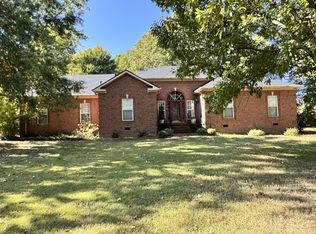 310 Orchard Park Dr, White House, TN 37188