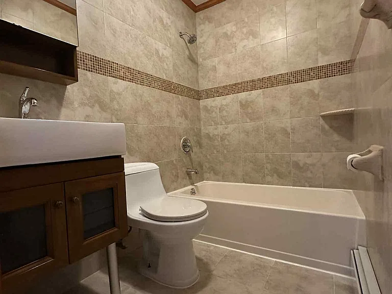 65-42 Metropolitan Ave #2 — Photo 11