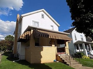 382 3rd St, Leechburg, PA 15656