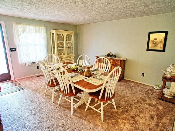 4th image of 7650 Rainview Ct
