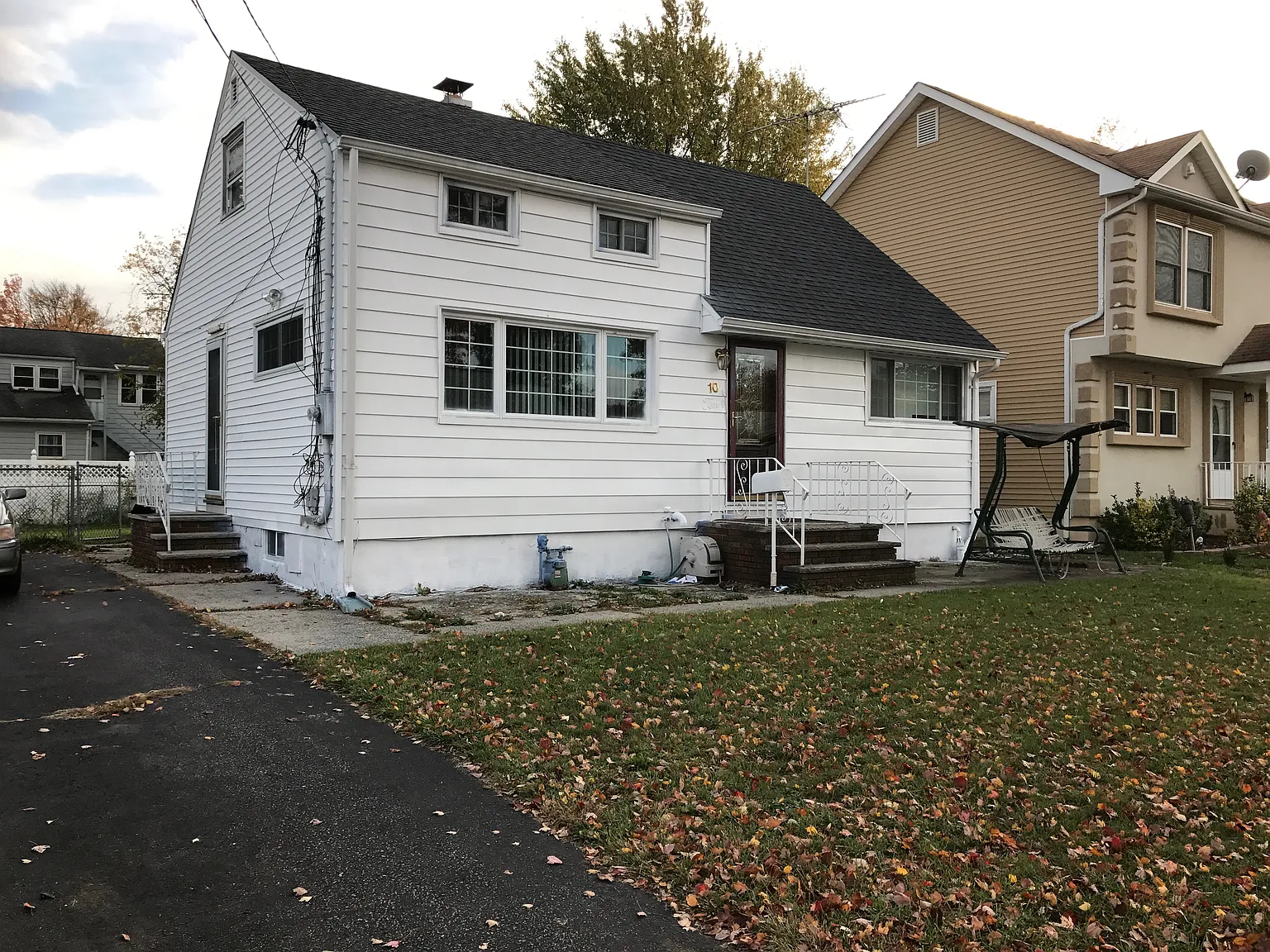10 W Edward St photo 1