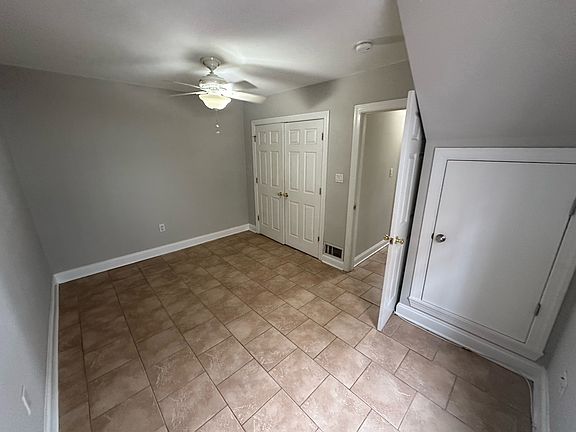 4th image of 1511 Catharine St Floor 1