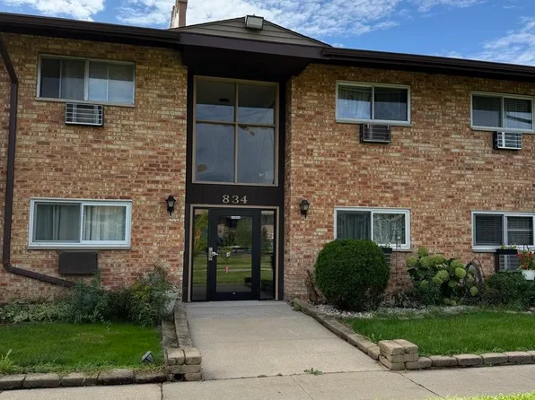 834 E Old Willow Rd APT 216, Prospect Heights, IL 60070