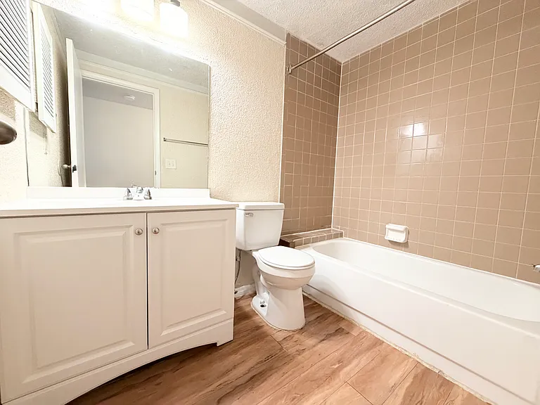 129 Camphor Cir #F — Photo 27