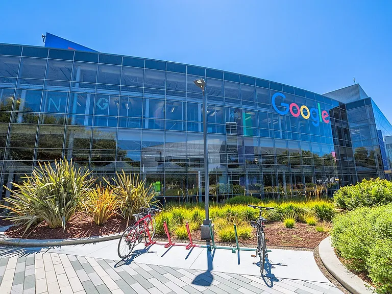 Major employers like Google, Microsoft, Facebook, Kaiser Permanente and more are only a short commute away