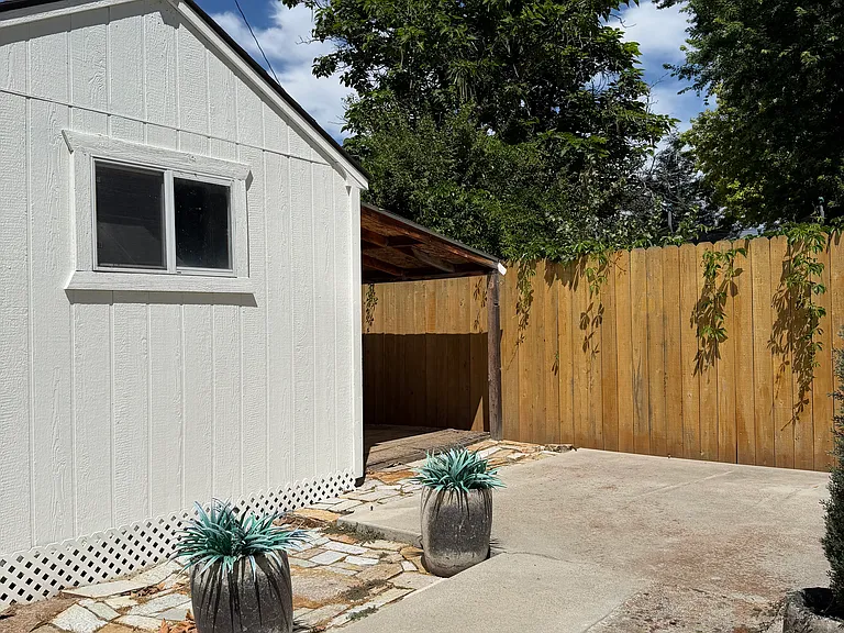 614 N Archer St — Photo 26