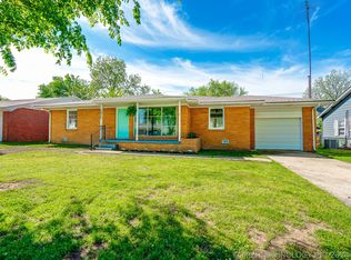 1217 E Corona St, Ada, OK 74820